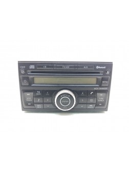 Магнитола бу для Nissan Qashqai+2  2.0 DCi,  2010 г.