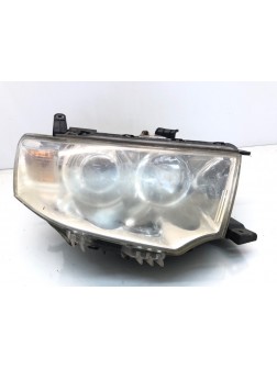 Фара правая бу для Mitsubishi L200 2.5 TD, 2013 г.