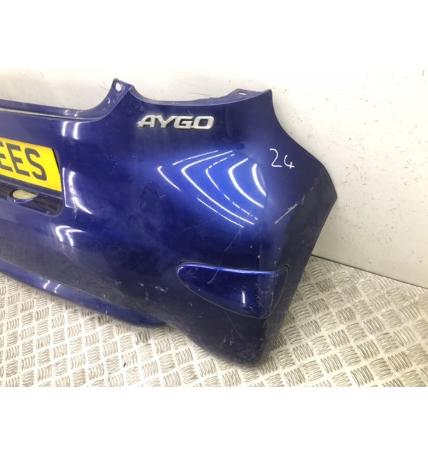 Бампер задний бу для Toyota Aygo  1.0 i,  2007 г. бу контрактные купить в Спб