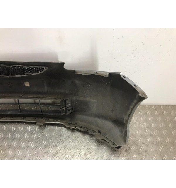 Бампер передний бу для Honda Jazz  1.3 i,  2005 г. бу контрактные купить в Спб