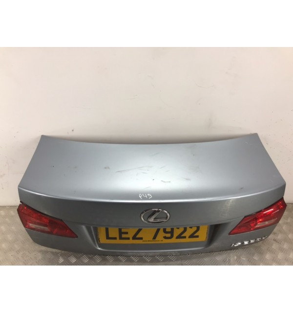Крышка багажника бу для Lexus IS  2.2 TD,  2006 г. бу контрактные купить в Спб