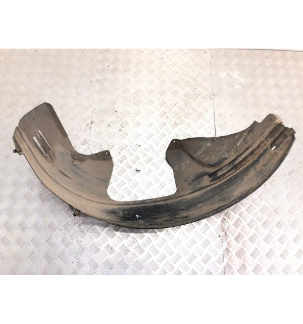 Защита арок передняя правая (подкрылок) бу для Ford Fiesta  1.4 TDCi,  2004 г. бу контрактные купить в Спб