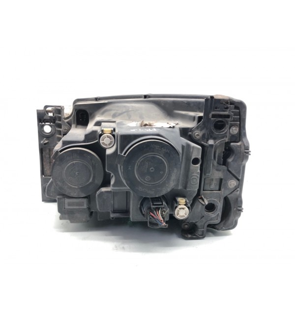 Фара правая бу для Land Rover Discovery 4 2.7 TD,  2010 г. бу контрактные купить в Спб