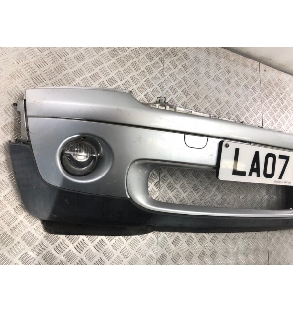 Бампер передний бу для Mini Cooper R56 1.6 i,  2007 г. бу контрактные купить в Спб
