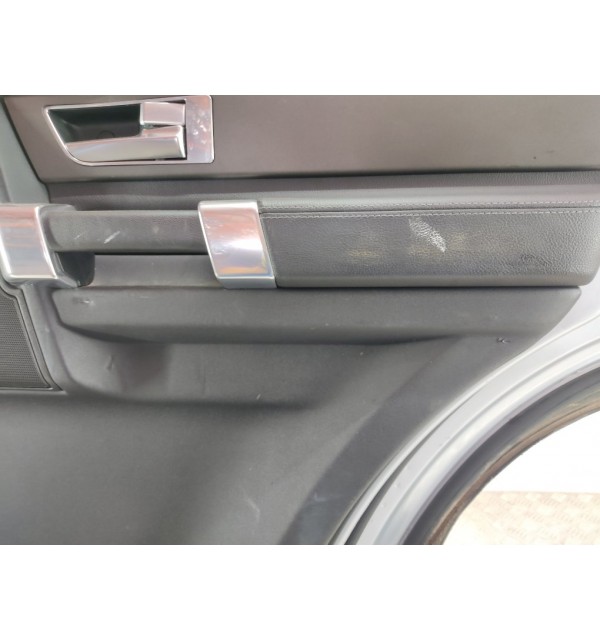 Дверь задняя правая бу для Land Rover Discovery 4 2.7 TD,  2010 г. бу контрактные купить в Спб