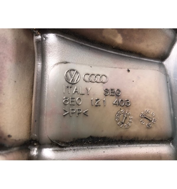 Бачок расширительный бу для Audi A4 B6 1.9 TDi,  2002 г. бу контрактные купить в Спб