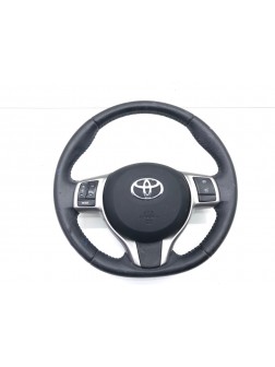 Руль бу для Toyota Yaris XP130 1.3 i,  2011 г.