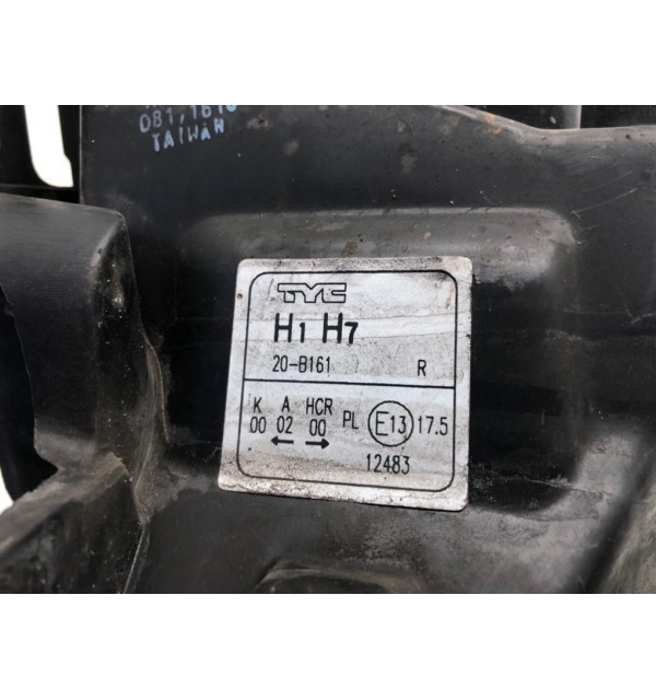 Фара правая бу для Peugeot 207 CC 1.6 HDi,  2007 г. бу контрактные купить в Спб