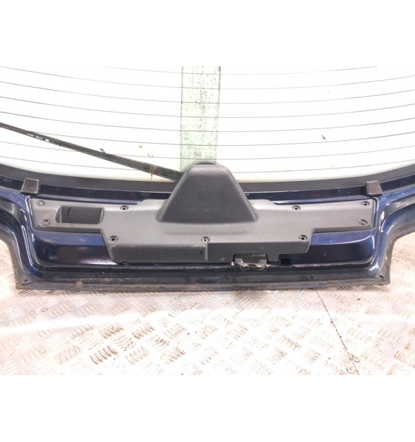 Крышка багажника бу для Peugeot 306  1.4 i,  1999 г. бу контрактные купить в Спб