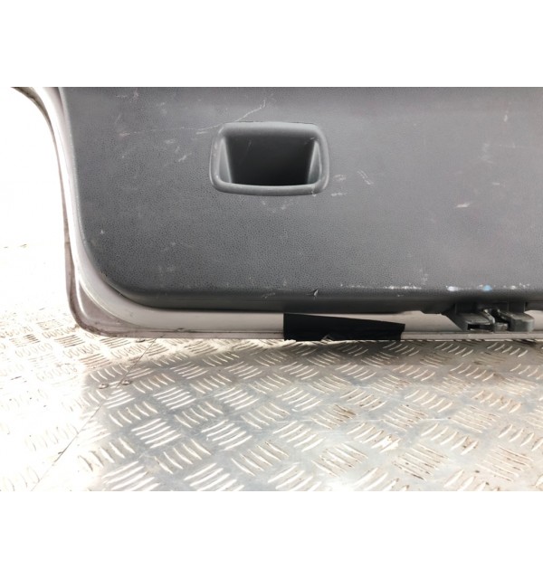 Крышка багажника бу для Volkswagen Polo 4 1.4 i,  2003 г. бу контрактные купить в Спб