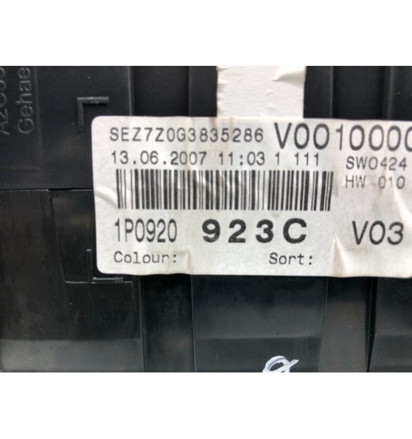 Щиток приборов (приборная панель) бу для Seat Leon  1.9 TDi,  2007 г. бу контрактные купить в Спб