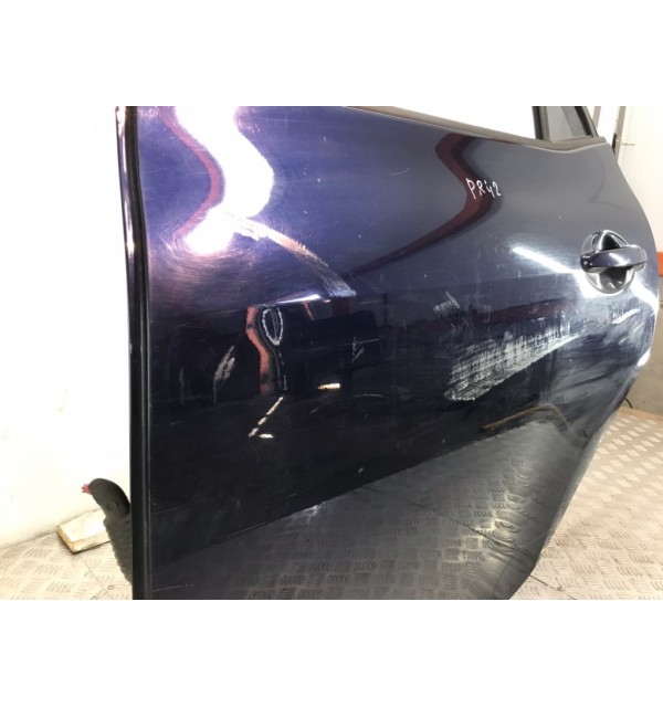 Дверь задняя левая бу для Toyota Auris  1.4 D-4D,  2008 г. бу контрактные купить в Спб
