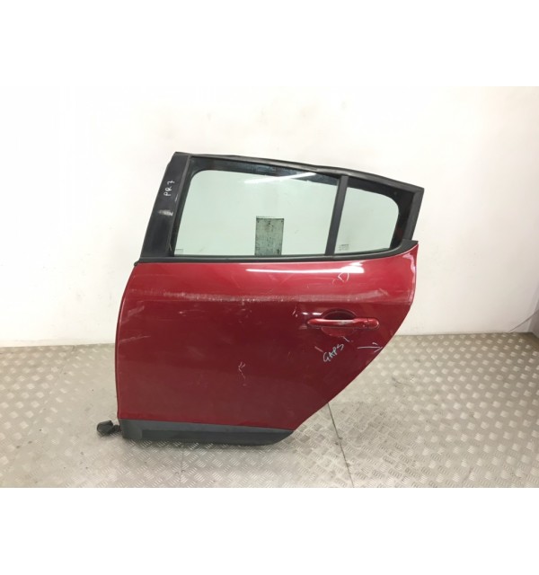 Дверь задняя левая бу для Renault Megane  1.6 i,  2009 г. бу контрактные купить в Спб