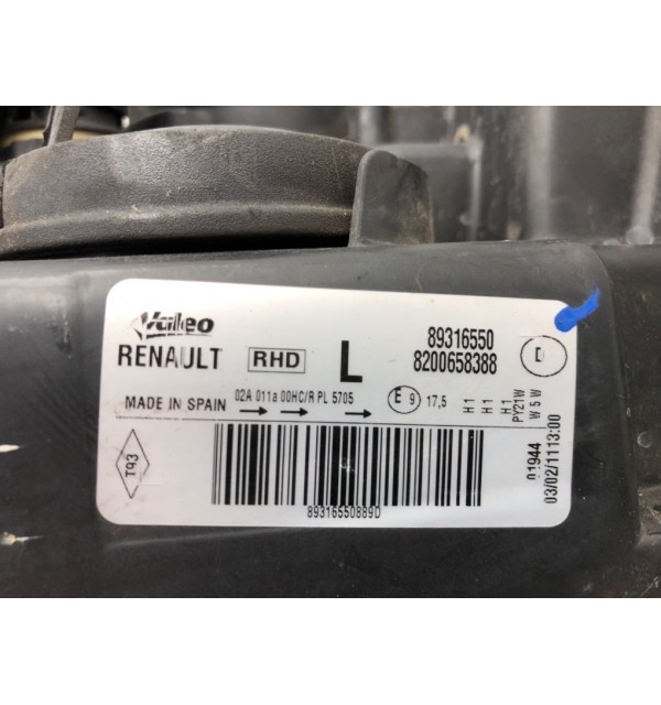 Фара левая бу для Renault Modus  1.6 i,  2011 г. бу контрактные купить в Спб