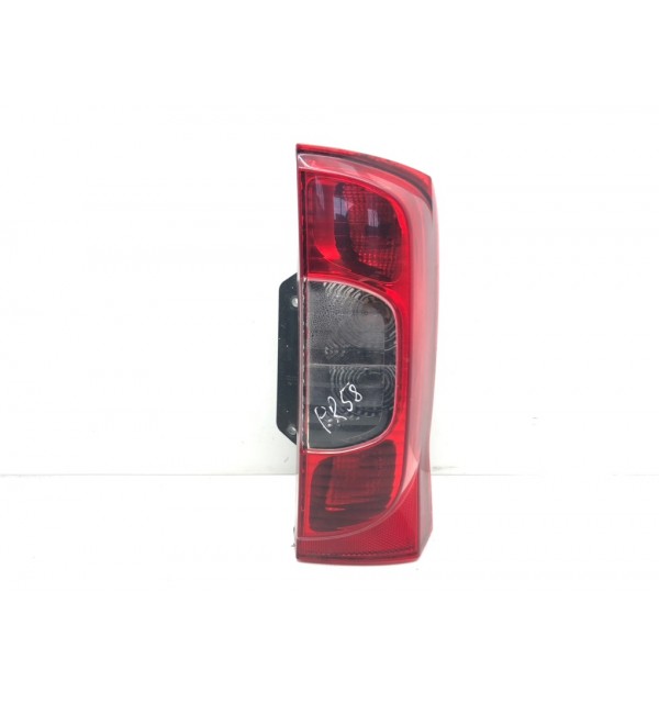 Фонарь задний правый бу для Peugeot Bipper  1.4 HDi,  2009 г. бу контрактные купить в Спб
