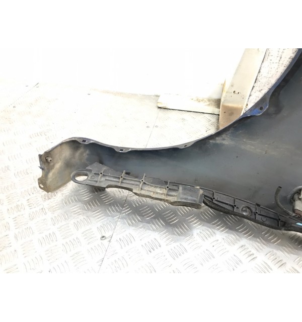 Крыло переднее правое бу для Toyota Aygo  1.0 i,  2007 г. бу контрактные купить в Спб