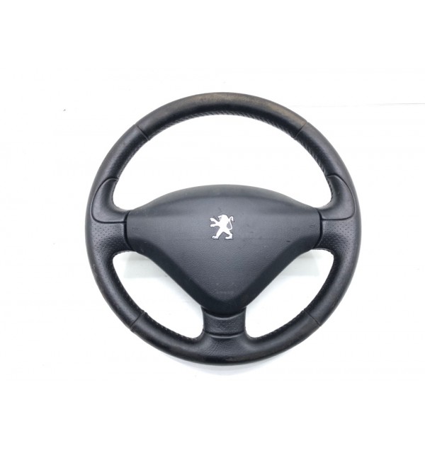 Руль бу для Peugeot 207  1.6 i,  2010 г. бу контрактные купить в Спб