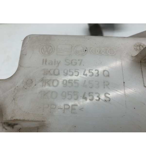 Бачок омывателя бу для Seat Leon 2 1.6 i,  2007 г. бу контрактные купить в Спб