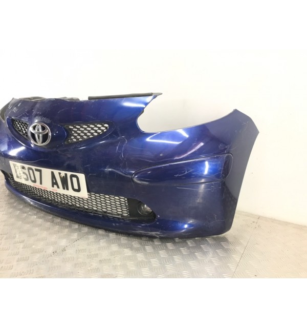 Бампер передний бу для Toyota Aygo  1.0 i,  2007 г. бу контрактные купить в Спб