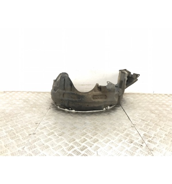 Защита арок передняя правая (подкрылок) бу для Toyota Yaris P1 1.4 D-4D,  2003 г. бу контрактные купить в Спб