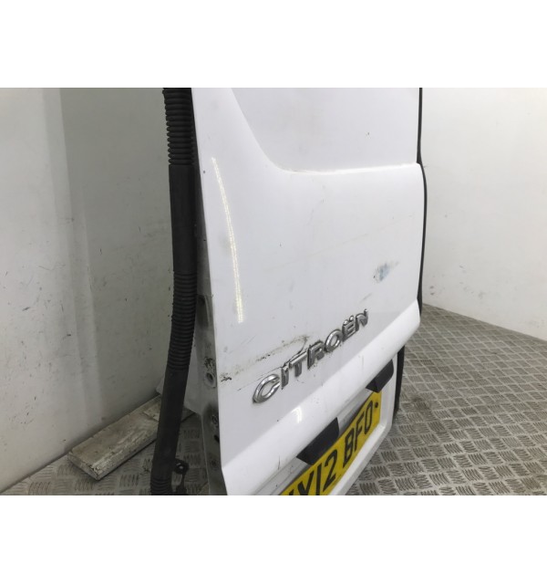 Дверь задняя распашная левая бу для Citroen Jumpy  1.6 HDi,  2012 г. бу контрактные купить в Спб