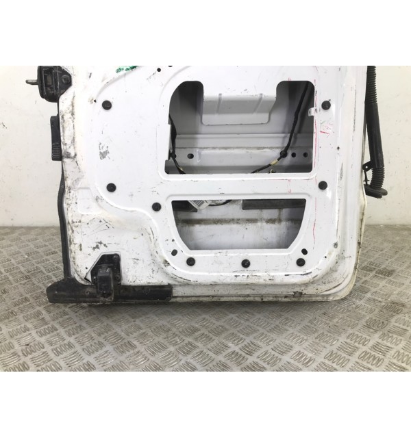 Дверь задняя распашная левая бу для Citroen Jumpy  1.6 HDi,  2012 г. бу контрактные купить в Спб