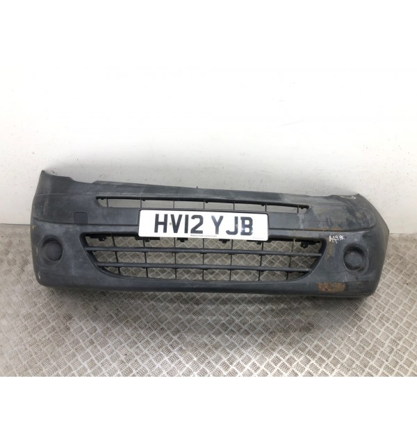 Бампер передний бу для Renault Kangoo  1.5 DCi,  2012 г.