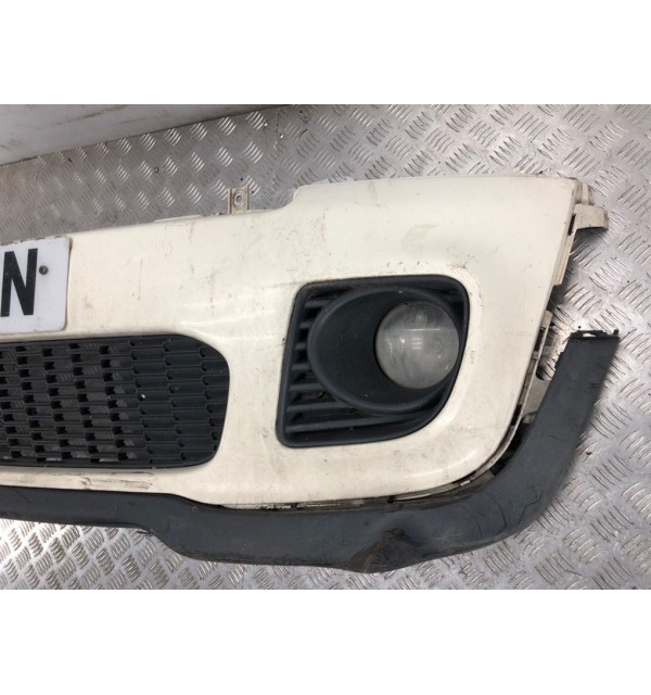Бампер передний бу для Mini Cooper R56 1.6 i,  2006 г. бу контрактные купить в Спб