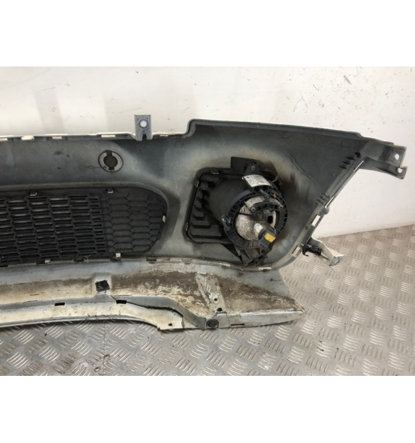 Бампер передний бу для Mini Cooper R56 1.6 i,  2006 г. бу контрактные купить в Спб