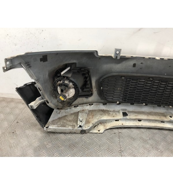 Бампер передний бу для Mini Cooper R56 1.6 i,  2006 г. бу контрактные купить в Спб