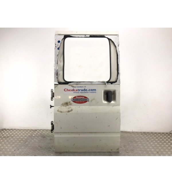 Дверь задняя левая бу для Ford Transit 350 2.4 TDi,  2005 г. бу контрактные купить в Спб