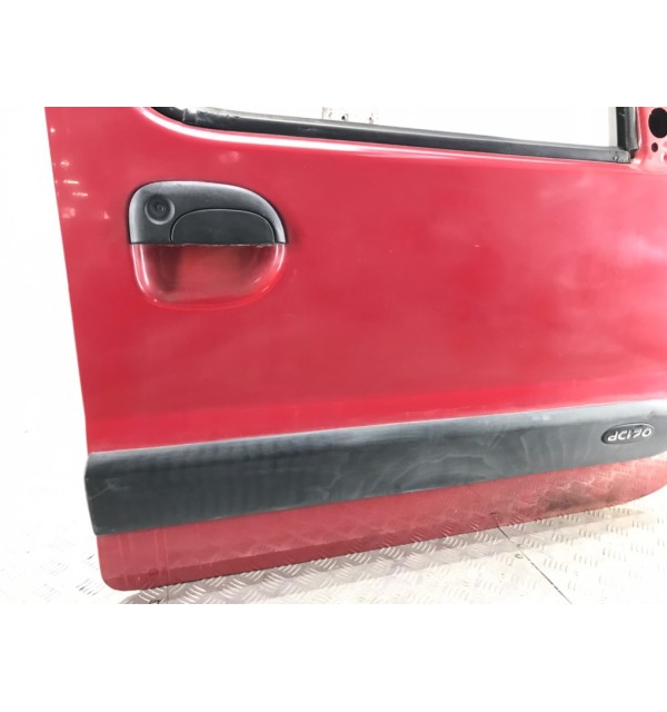 Дверь передняя правая бу для Renault Kangoo  1.5 DCi,  2004 г. бу контрактные купить в Спб