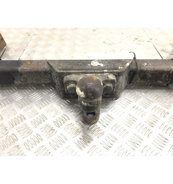 Прицепное устройство (фаркоп) бу для Ford Transit 350 2.4 TDi,  2005 г. бу контрактные купить в Спб