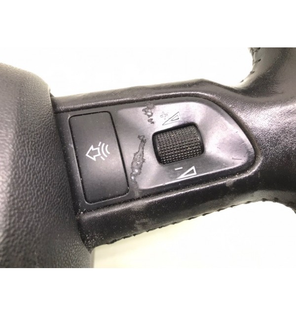 Руль бу для Audi A4 B7 2.0 TDi,  2005 г. бу контрактные купить в Спб