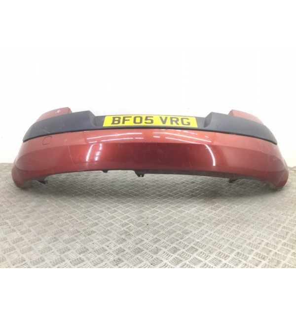 Бампер задний бу для Renault Megane  1.4 i,  2005 г. бу контрактные купить в Спб
