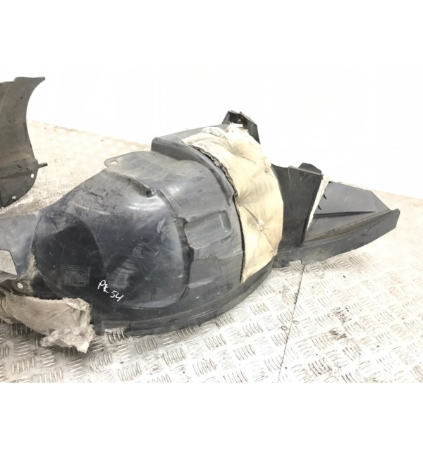 Защита арок передняя правая (подкрылок) бу для Citroen C3  1.4 HDi,  2009 г. бу контрактные купить в Спб