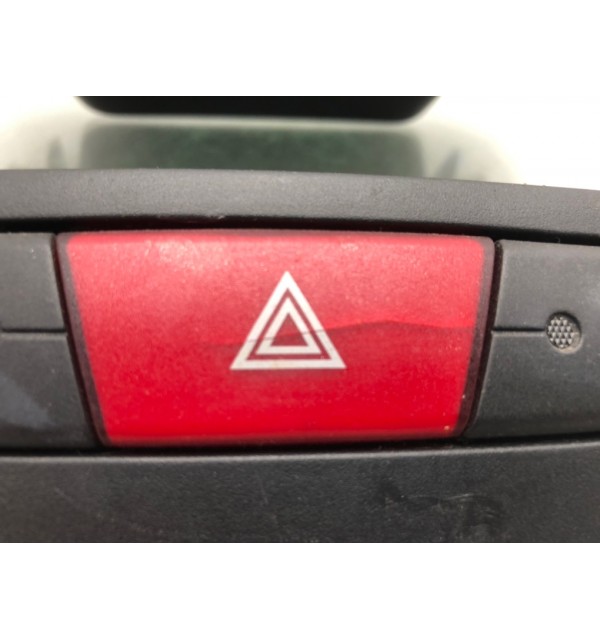 Кнопка аварийной сигнализации бу для Toyota Aygo  1.0 i,  2010 г. бу контрактные купить в Спб
