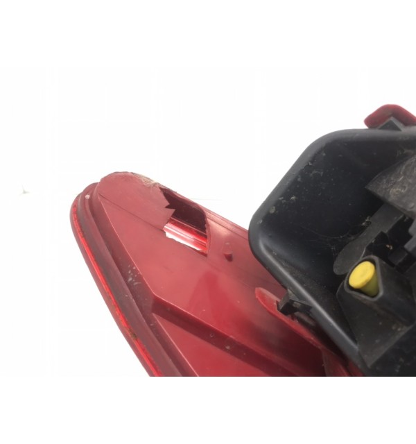 Фонарь задний правый бу для Peugeot 407  2.0 HDi,  2007 г. бу контрактные купить в Спб