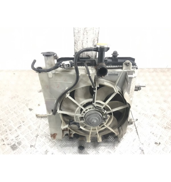 Кассета радиаторов бу для Toyota Aygo  1.0 i,  2010 г. бу контрактные купить в Спб