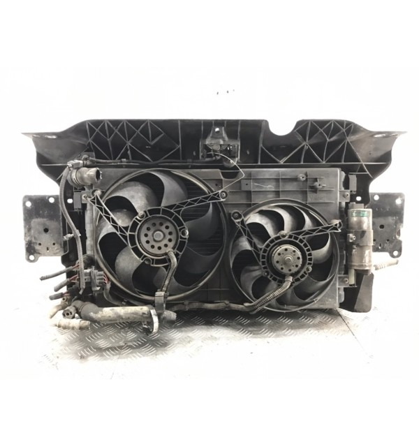 Панель передняя (телевизор) бу для Volkswagen Beetle A4 1.9 TDi,  2006 г. бу контрактные купить в Спб