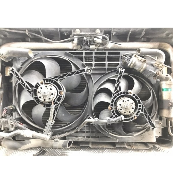 Панель передняя (телевизор) бу для Audi TT 8N 1.8 Ti,  2000 г. бу контрактные купить в Спб