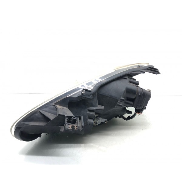 Фара правая бу для Toyota Aygo  1.0 i,  2008 г.