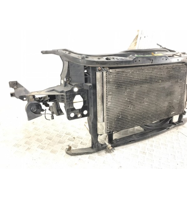 Панель передняя (телевизор) бу для Mini One R56 1.4 i,  2009 г. бу контрактные купить в Спб