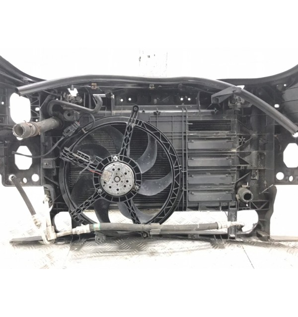 Панель передняя (телевизор) бу для Mini One R56 1.4 i,  2009 г. бу контрактные купить в Спб