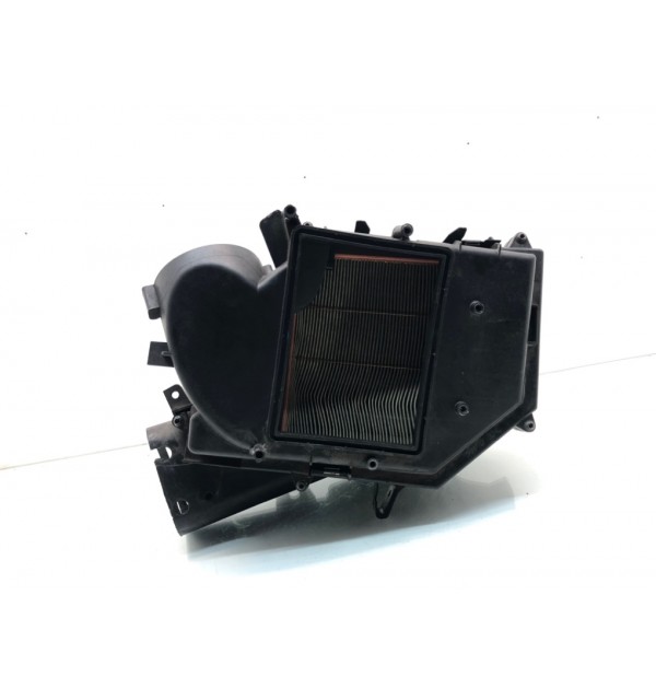 Корпус воздушного фильтра бу для Volvo S60  2.4 D5,  2005 г. бу контрактные купить в Спб