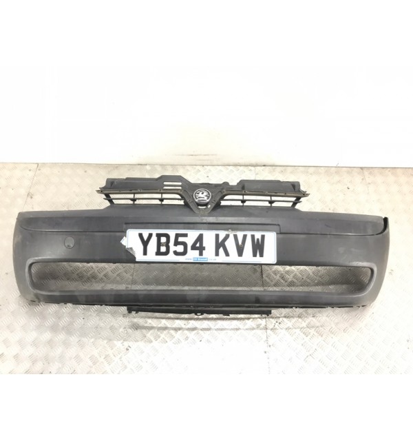 Бампер передний бу для Opel Combo C 1.7 CDTi,  2004 г. бу контрактные купить в Спб