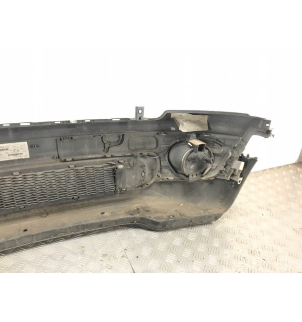 Бампер передний бу для Mini One R56 1.4 i,  2007 г. бу контрактные купить в Спб