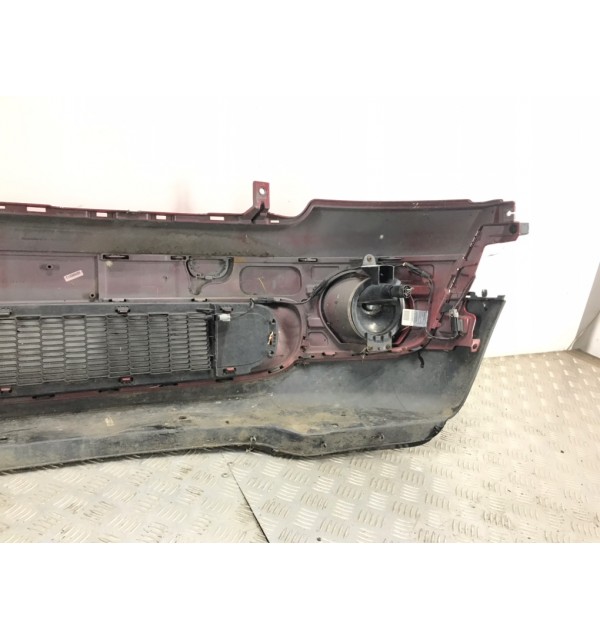 Бампер передний бу для Mini Cooper R56 1.6 i,  2010 г. бу контрактные купить в Спб