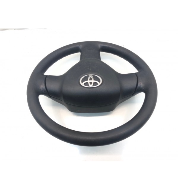 Руль бу для Toyota Aygo  1.0 i,  2006 г. бу контрактные купить в Спб