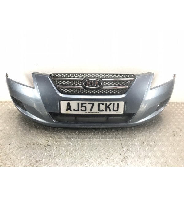 Бампер передний бу для Kia Ceed  1.6 CRDi,  2007 г. бу контрактные купить в Спб